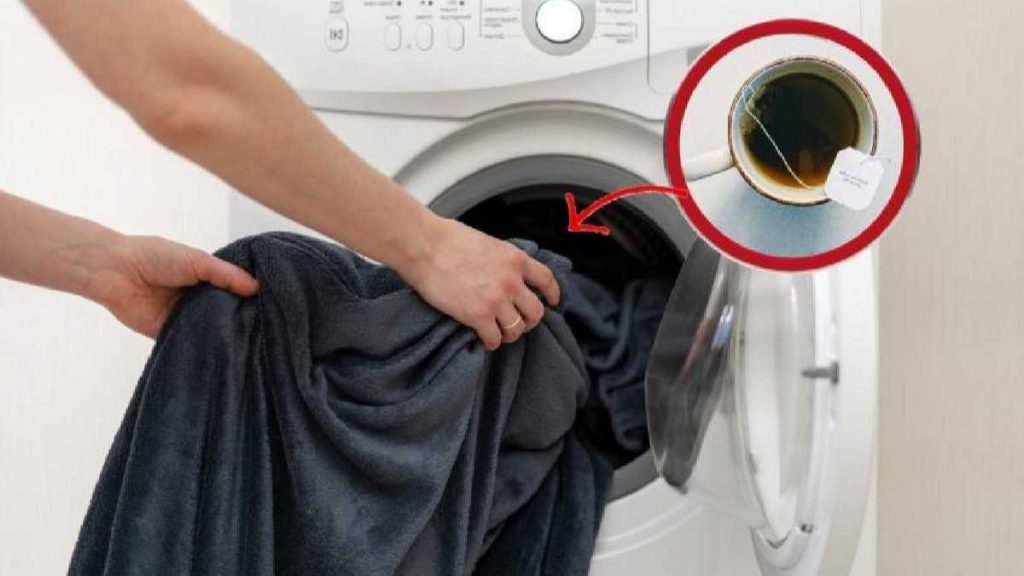 Laver les vêtements noirs dans le lave-linge sans les décolorer