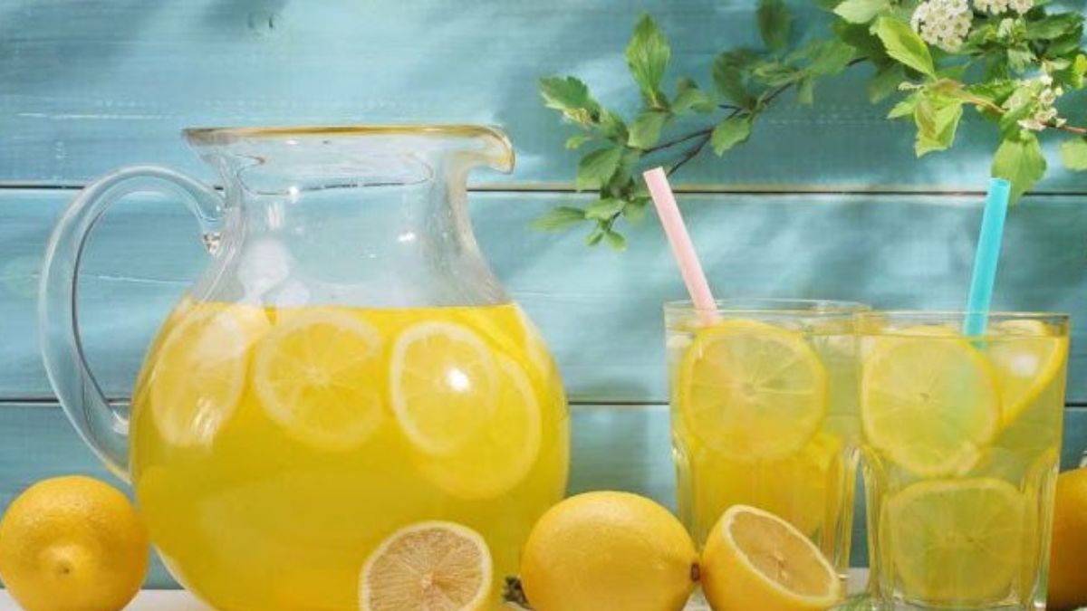 Boire de l'eau citronnée le matin est un moyen efficace de traiter de nombreuses maladies