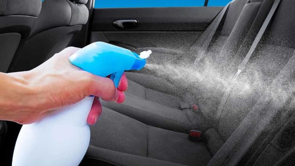 Comment éliminer une mauvaise odeur dans sa voiture ?